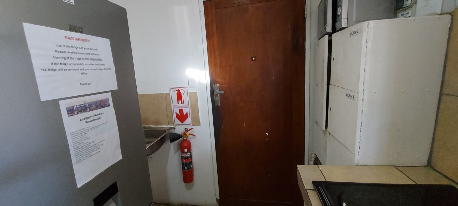 8 Bedroom Property for Sale in Brandwag Free State